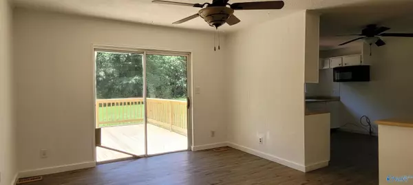 Anniston, AL 36207,3926 Russell Drive