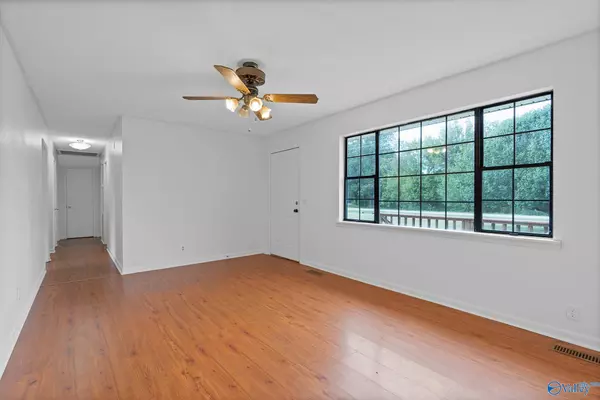 Laceys Spring, AL 35754,209 Highland Avenue