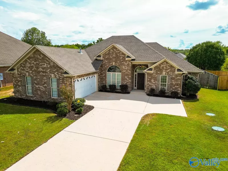 118 Brier Rose Lane, Harvest, AL 35749