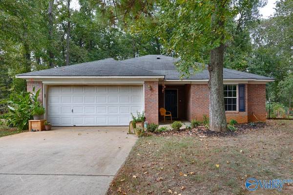 213 Backwood Trail, Hazel Green, AL 35750