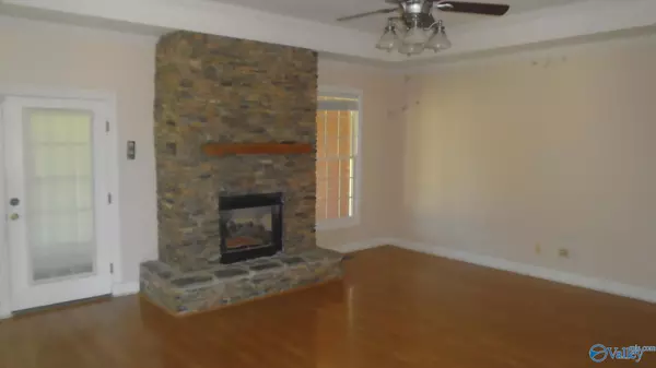 Lincoln, AL 35096,40 Willow Creek Drive