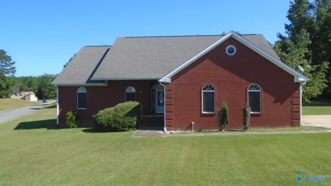 40 Willow Creek Drive, Lincoln, AL 35096