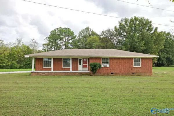 2921 Old Moulton Road,  Decatur,  AL 35603