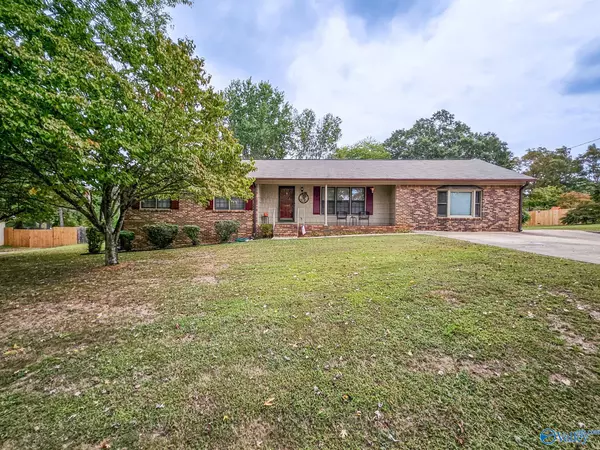 1207 Birchwood Drive, Scottsboro, AL 35769