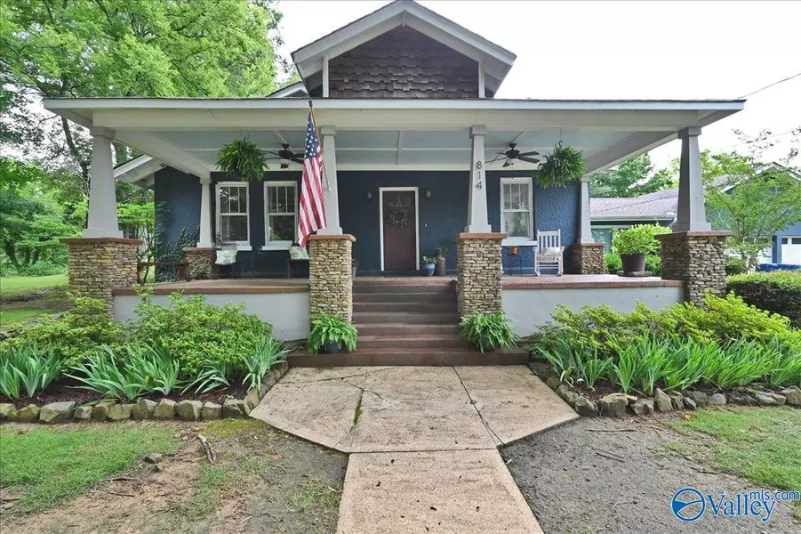 814 Barkley Street, Hartselle, AL 35640