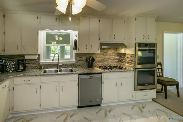 New Market, AL 35761,458 Alabama Line Road