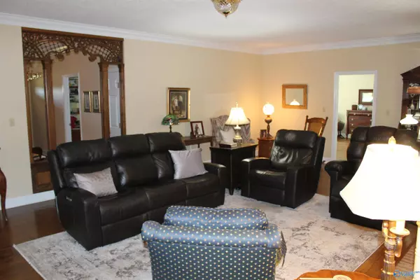 Moulton, AL 35650,399 County Road 321