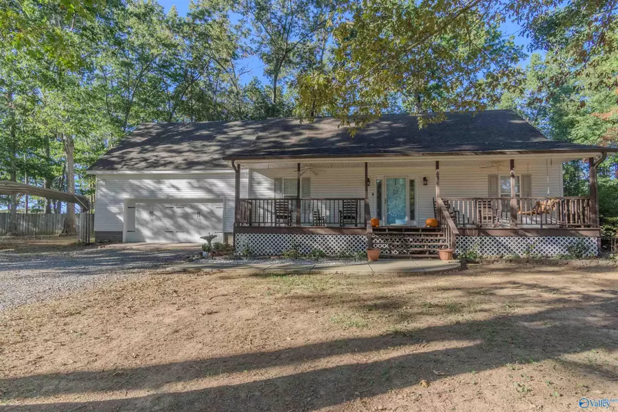 223 Williams Road, Toney, AL 35773