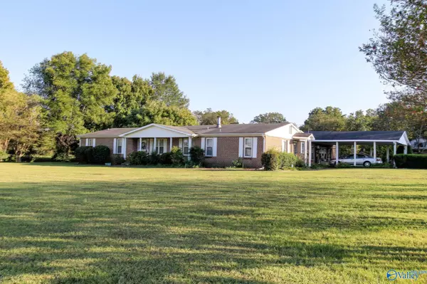 1831 Milligan Street SW,  Decatur,  AL 35603