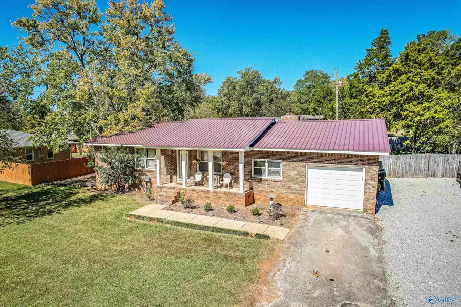 135 Dudley Drive, New Hope, AL 35760