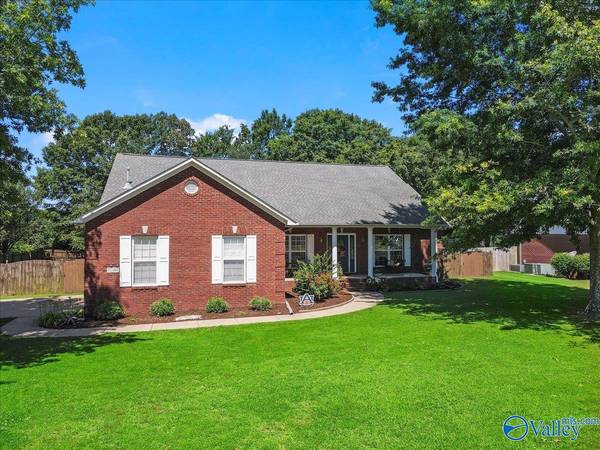 23265 Frank Street, Athens, AL 35613