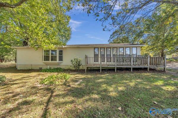 1527 Butter And Egg Road, Hazel Green, AL 35750