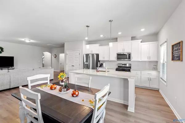 New Market, AL 35761,234 Paladin Street