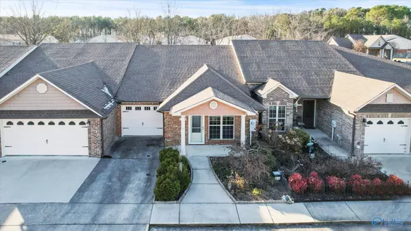 17759 Antlers Pass, Athens, AL 35611