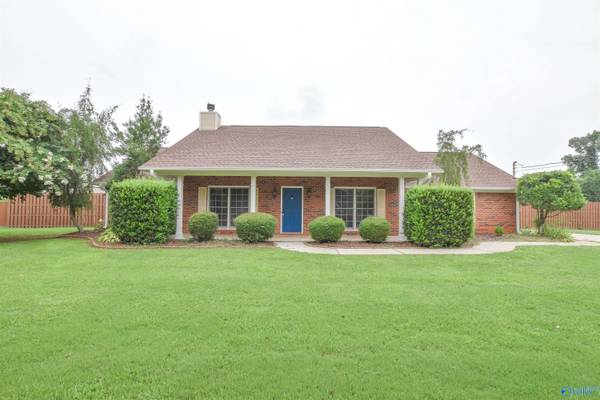 203 Sweet Bay Court, Harvest, AL 35749