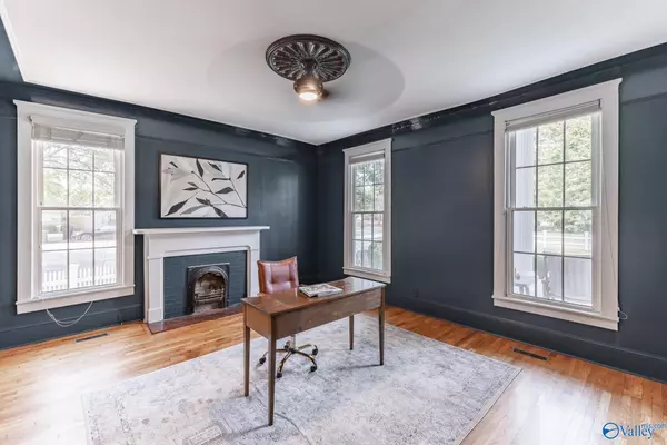 Decatur, AL 35601,904 Line Street NE