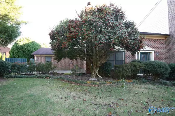 Madison, AL 35758,122 West Lake Circle