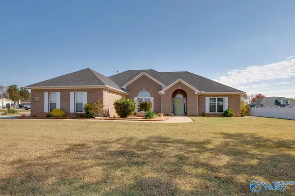 24800 Mahalo Circle, Madison, AL 35756