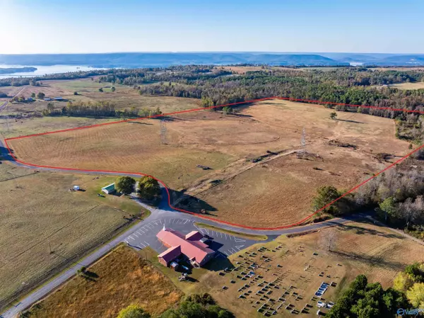 57 ACRE LOT County Road 44, Section, AL 35771