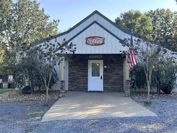 1020 County Road 92, Cedar Bluff, AL 35959