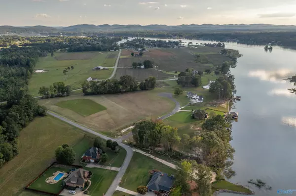 Southside, AL 35907,1080 Lake Forest Drive W