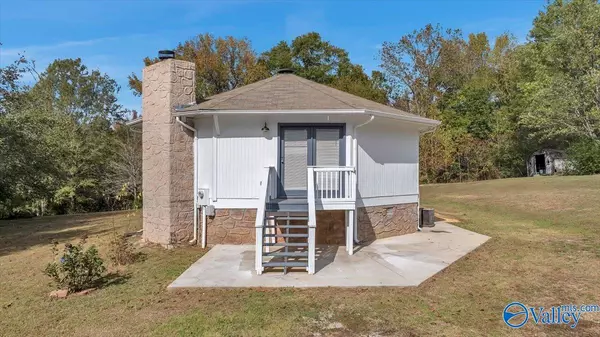 New Market, AL 35761,1395 Oscar Patterson Road