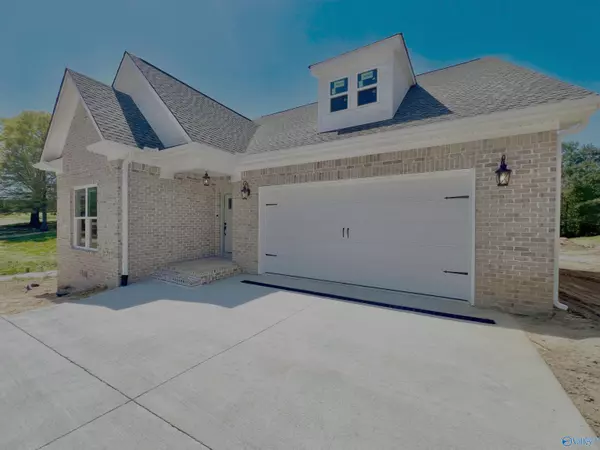 Arab, AL 35016,1339 Locust Drive NE