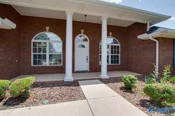 Harvest, AL 35749,141 Robin Song Lane