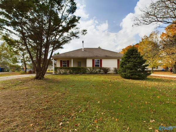 1510 Carter Grove Road, Hazel Green, AL 35750