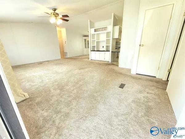 Union Grove, AL 35175,85 Grover Drive