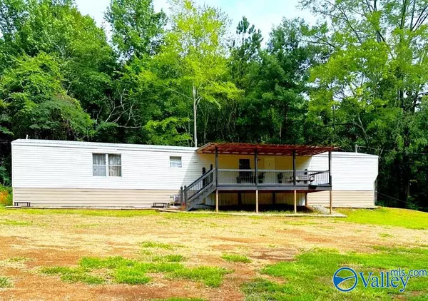 255 Rock Store Road, Guntersville, AL 35976