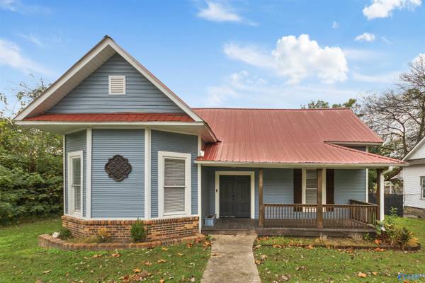 1317 Obrig Avenue, Guntersville, AL 35876