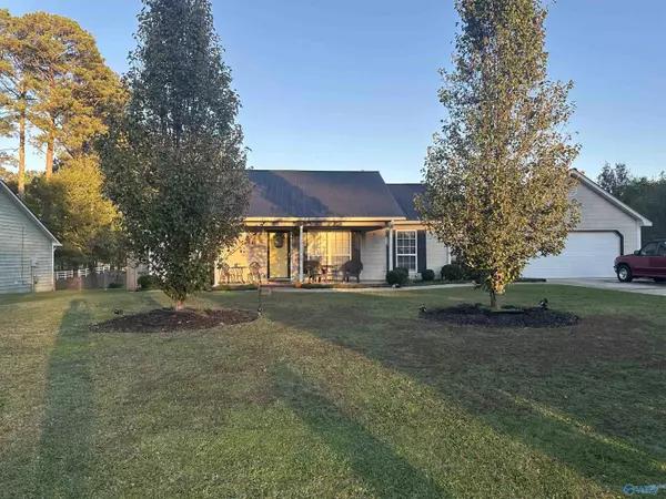 44 Woodham Drive, Albertville, AL 35951