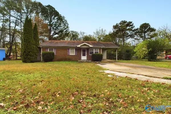 4227 Keith Drive NW, Huntsville, AL 35810
