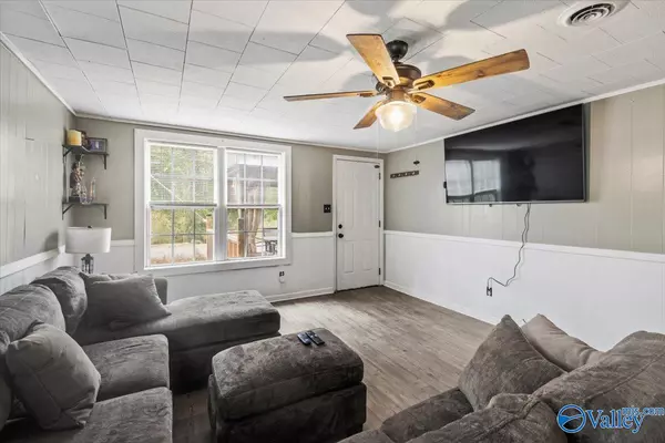 Boaz, AL 35957,485 Goldkist Street