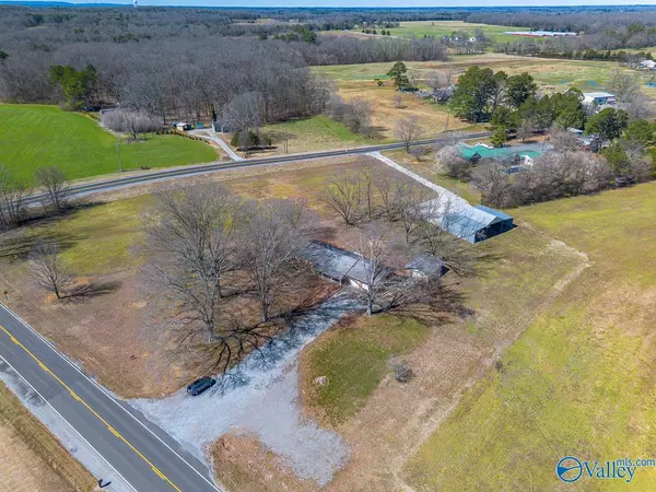 Danville, AL 35619,7853 Danville Road