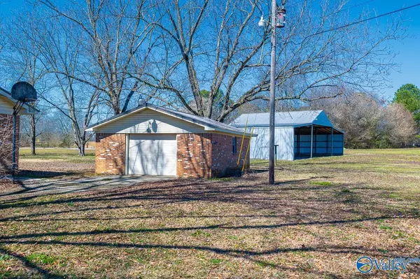 Danville, AL 35619,7853 Danville Road