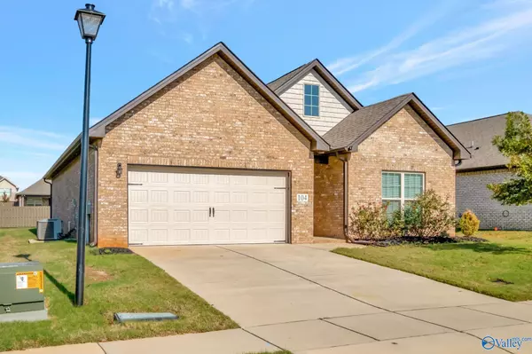 Huntsville, AL 35824,104 Pointe Haven Court