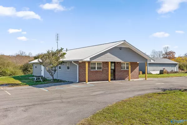 Flat Rock, AL 35966,1584 Alabama Highway 117