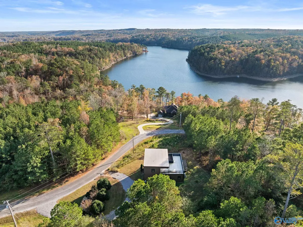 Arley, AL 35541,484 Rock Creek Penninsula