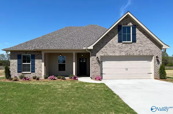 121 Parvin Way Drive,  Hazel Green,  AL 35750