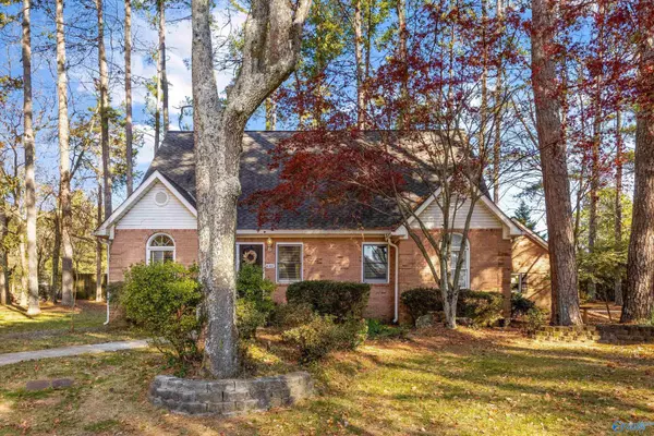 Huntsville, AL 35806,6002 Foxcroft Terrace NW