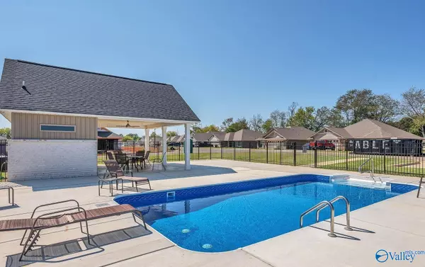 New Market, AL 35761,121 Sidney Ruth Drive