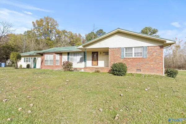 1231 Main Street West, Hartselle, AL 35640