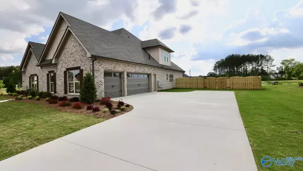 Gurley, AL 35748,7012 High Park Trace