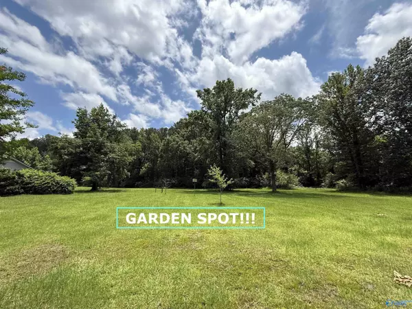 Rainbow City, AL 35906,5509 Riddles Bend Road