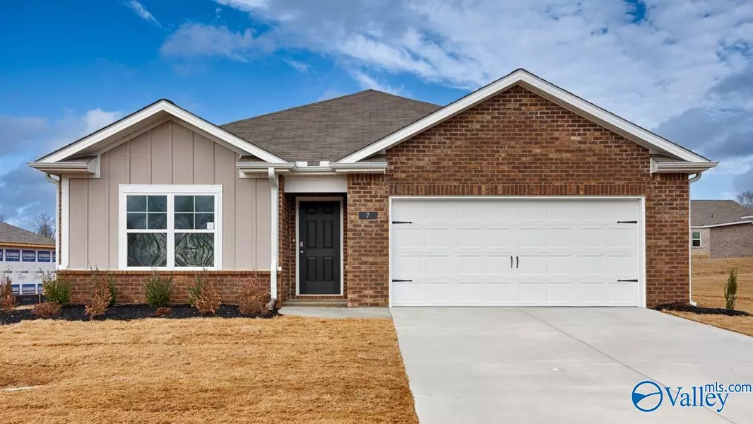 7 Jackson Way, Fayetteville, TN 37334