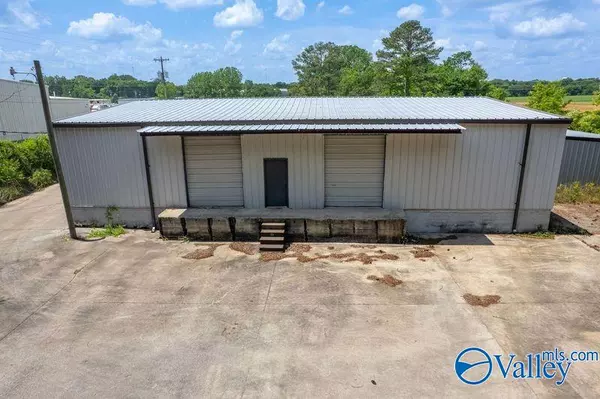 Decatur, AL 35603,835 Mcentire Lane