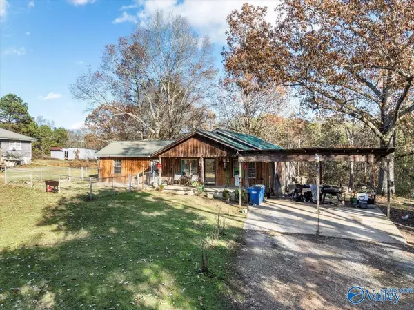 660 Gazaway Road, Boaz, AL 35956