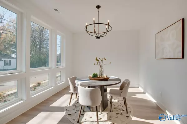 Huntsville, AL 35805,2542 Freeman Road